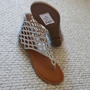 Women's Silver Melaa caged flat thong sandals